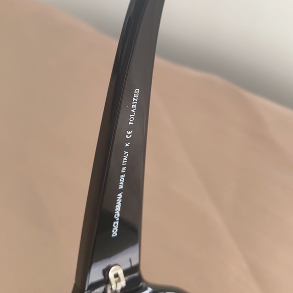 D&G sunglass - Picture 7 of 8